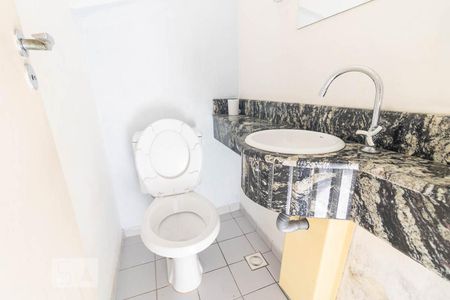 Lavabo  de casa de condomínio para alugar com 2 quartos, 80m² em Vila Metalúrgica, Santo André