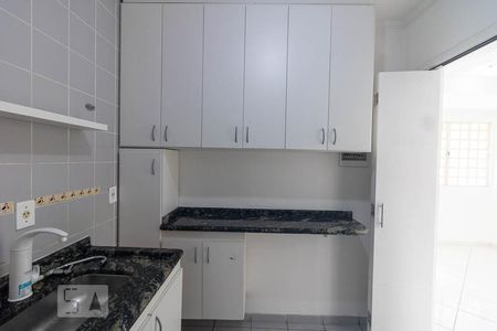 Cozinha  de casa de condomínio para alugar com 2 quartos, 80m² em Vila Metalúrgica, Santo André