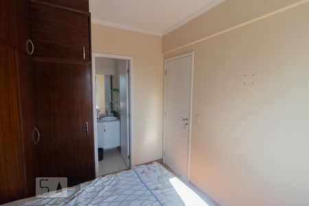Suíte de apartamento para alugar com 2 quartos, 68m² em Jardim Peri, São Paulo