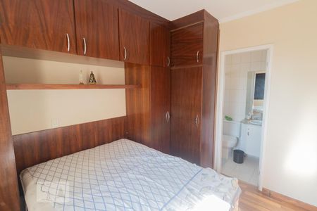 Suíte de apartamento para alugar com 2 quartos, 68m² em Jardim Peri, São Paulo