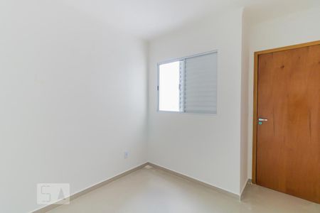 Quarto 1 de apartamento para alugar com 2 quartos, 45m² em Parque Boturussu, São Paulo