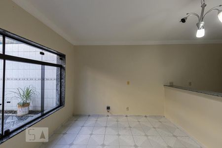 Sala de casa de condomínio à venda com 1 quarto, 90m² em Chácara Califórnia, São Paulo