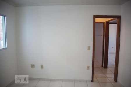 Sala de casa de condomínio para alugar com 2 quartos, 80m² em Chácara Califórnia, São Paulo