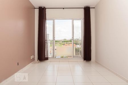 Sala de apartamento para alugar com 3 quartos, 70m² em Tubalina, Uberlândia