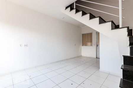 Sala de casa de condomínio à venda com 2 quartos, 82m² em Parque Boturussu, São Paulo