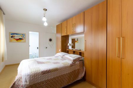 Suite de apartamento para alugar com 2 quartos, 110m² em Auxiliadora, Porto Alegre