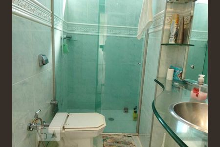 Banheiro de apartamento para alugar com 2 quartos, 80m² em Jardim America, Belo Horizonte