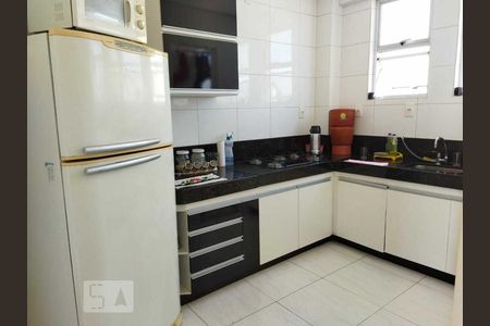 Cozinha de apartamento para alugar com 2 quartos, 80m² em Jardim America, Belo Horizonte