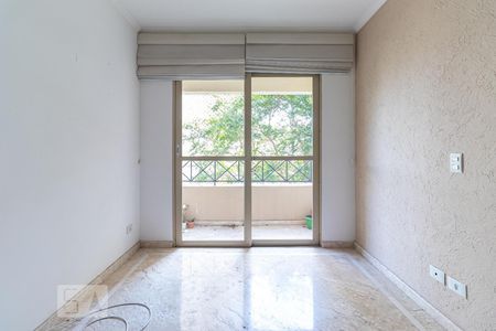 Sala de apartamento à venda com 3 quartos, 68m² em Vila Isa, São Paulo