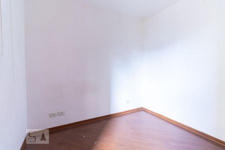 Quarto 1 de apartamento à venda com 3 quartos, 68m² em Vila Isa, São Paulo