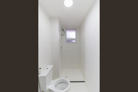 Banheiro de apartamento para alugar com 2 quartos, 39m² em Vila Ema, São Paulo