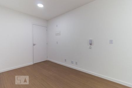 Sala de apartamento para alugar com 2 quartos, 39m² em Vila Ema, São Paulo