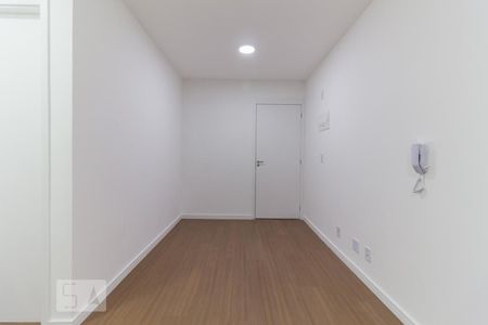 Sala de apartamento para alugar com 2 quartos, 39m² em Vila Ema, São Paulo