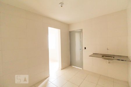 Cozinha de casa de condomínio à venda com 1 quarto, 40m² em Vila Amélia, São Paulo