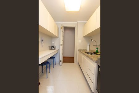 Apartamento para alugar com 44m², 1 quarto e 1 vaga Apartamento para alugar com 44m², 1 quarto e 1 vagaCozinha