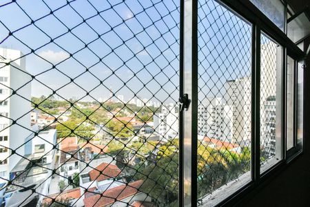 Sala - Vista de apartamento à venda com 3 quartos, 107m² em Sumaré, São Paulo