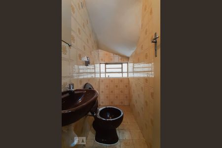 Lavabo de casa à venda com 2 quartos, 130m² em Parque Sao Domingos, São Paulo