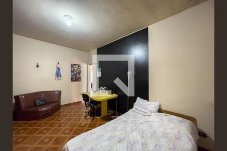 Quarto 1 de casa à venda com 2 quartos, 300m² em Vila Norma, São Paulo