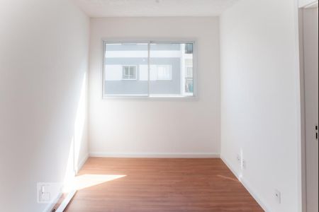 Sala de apartamento à venda com 2 quartos, 36m² em Vila Taquari, São Paulo