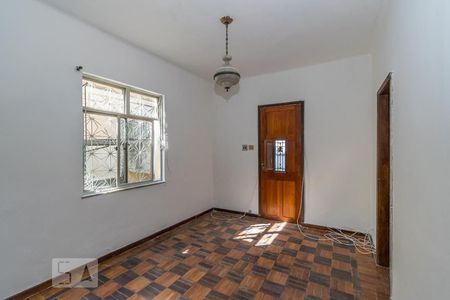 Sala de casa para alugar com 2 quartos, 85m² em Olaria, Rio de Janeiro