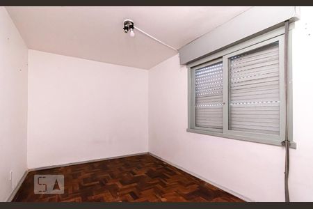 Dormitório de apartamento para alugar com 1 quarto, 49m² em Rubem Berta, Porto Alegre