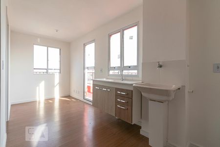 Sala / Cozinha / Área de Serviço de apartamento à venda com 2 quartos, 64m² em Vila Ema, São Paulo