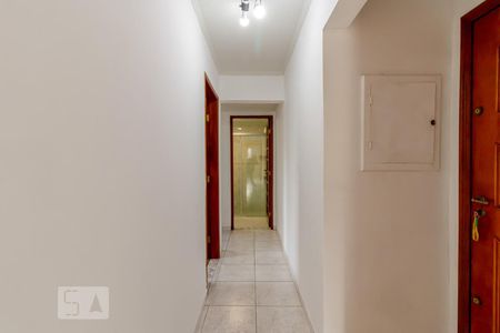Corredor  de apartamento para alugar com 2 quartos, 70m² em Ipiranga, São Paulo