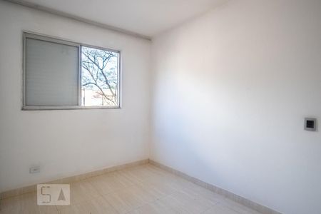 Quarto 2 de apartamento para alugar com 2 quartos, 57m² em Jardim Independência, São Paulo