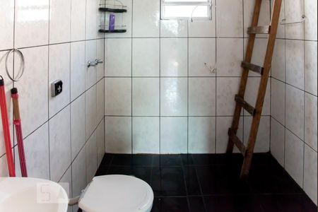 Banheiro da Suite de casa à venda com 2 quartos, 100m² em Jardim Arizona, São Paulo