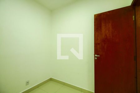 Quarto 1 de apartamento para alugar com 2 quartos, 39m² em Penha de França, São Paulo