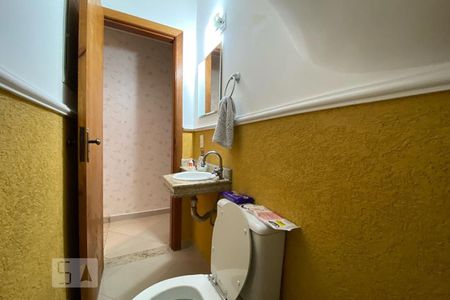 Lavabo de casa à venda com 3 quartos, 146m² em Jardim Monte Kemel, São Paulo