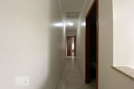 Corredor de casa à venda com 3 quartos, 146m² em Jardim Monte Kemel, São Paulo