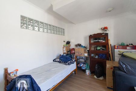 Casa à venda com 300m², 4 quartos e 4 vagas Casa à venda com 300m², 4 quartos e 4 vagasQuarto