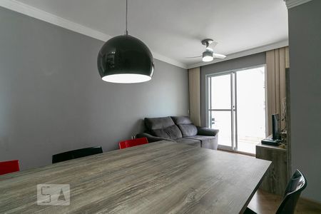 Sala de apartamento à venda com 3 quartos, 67m² em Guaiaúna, São Paulo