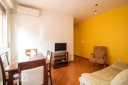 Sala de apartamento à venda com 1 quarto, 45m² em Higienópolis, Porto Alegre