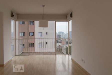 Sala de apartamento para alugar com 3 quartos, 78m² em Vila Alexandria, São Paulo