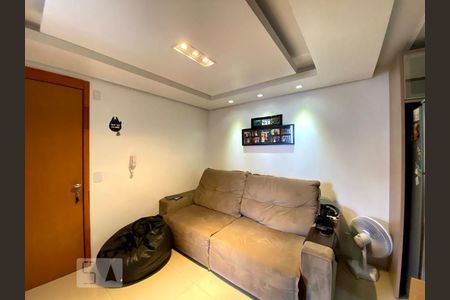 Sala de apartamento à venda com 2 quartos, 50m² em Pinheiro, São Leopoldo