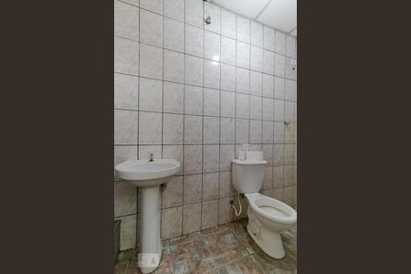 Banheiro de kitnet/studio para alugar com 1 quarto, 40m² em Botafogo, Campinas