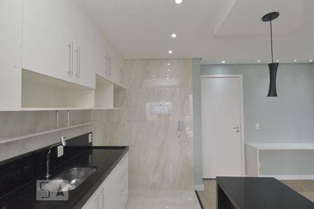 Cozinha de apartamento para alugar com 1 quarto, 31m² em Água Branca, São Paulo