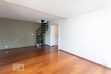 Sala de apartamento para alugar com 3 quartos, 243m² em Pompeia, São Paulo