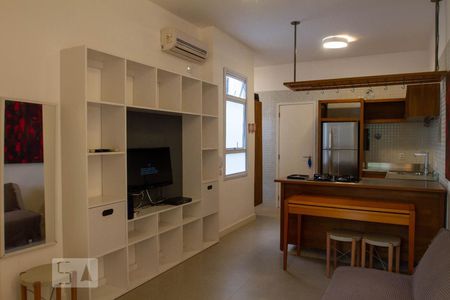 Sala de apartamento para alugar com 1 quarto, 45m² em Leblon, Rio de Janeiro