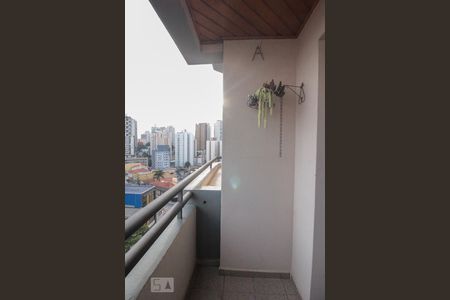 varanda sala de apartamento para alugar com 3 quartos, 72m² em Santa Teresinha, São Paulo