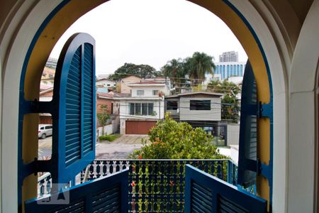 Casa para alugar com 350m², 3 quartos e 4 vagas Casa para alugar com 350m², 3 quartos e 4 vagasVaranda do Quarto 2