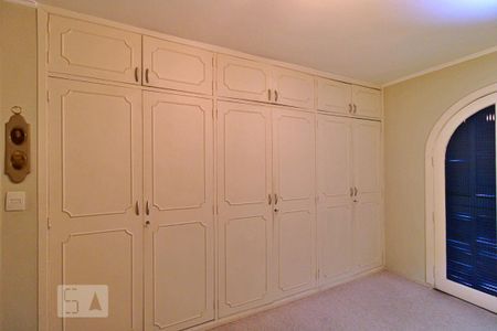 Casa para alugar com 350m², 3 quartos e 4 vagas Casa para alugar com 350m², 3 quartos e 4 vagasQuarto 3