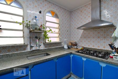 Casa para alugar com 350m², 3 quartos e 4 vagas Casa para alugar com 350m², 3 quartos e 4 vagasCozinha