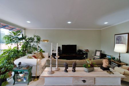Casa para alugar com 350m², 3 quartos e 4 vagas Casa para alugar com 350m², 3 quartos e 4 vagasSala Intima