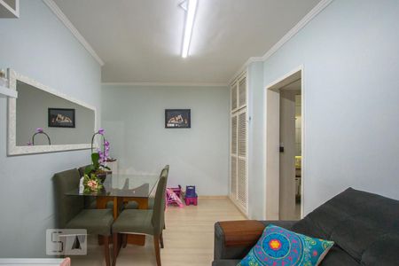 Sala de apartamento à venda com 1 quarto, 46m² em Protásio Alves, Porto Alegre