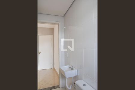 Banheiro de kitnet/studio para alugar com 1 quarto, 24m² em Anchieta, São Bernardo do Campo