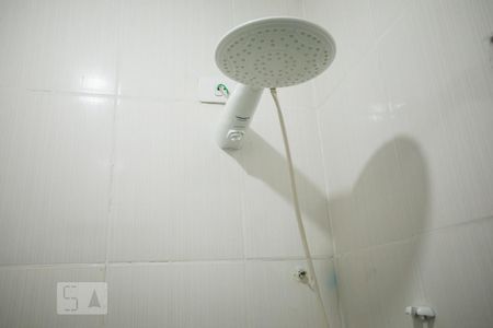 Banheiro - Chuveiro de kitnet/studio para alugar com 1 quarto, 20m² em Mirandópolis, São Paulo
