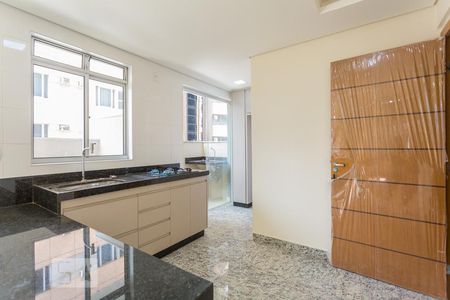 Sala/Cozinha de apartamento para alugar com 1 quarto, 35m² em Funcionários, Belo Horizonte